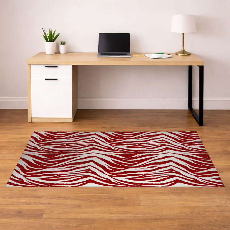 Tapis de bureau Zebra Patch, 72" W x 48" D, Rouge canneberge