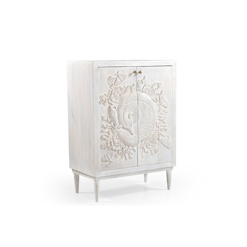 Armoire en bois blanchi à la main REYANSH