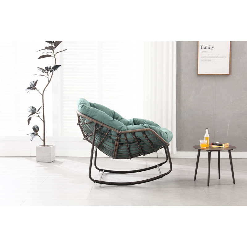 Chaise berçante de patio, kaki, tissée à la main, coussin épais, siège spacieux, idéale pour le porche avant et la structure en acier de la cour arrière