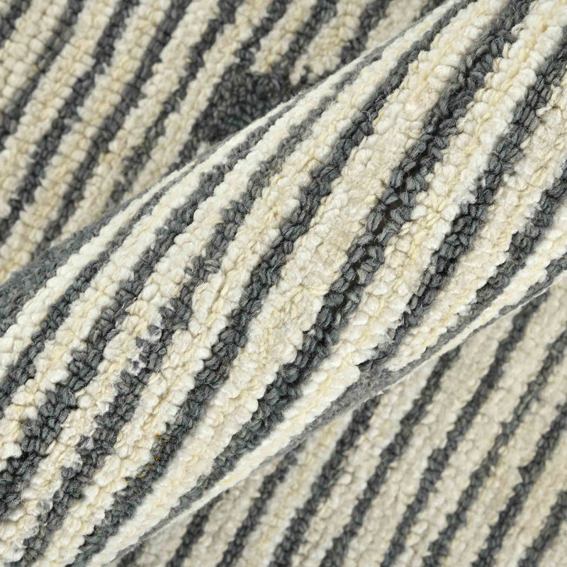 Handmade Dark Gray Geometric Wool Rectangular Rug 5' x 8'