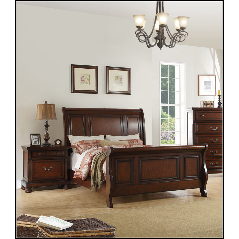 Table de chevet traditionnelle avec finition cerisier 1pc