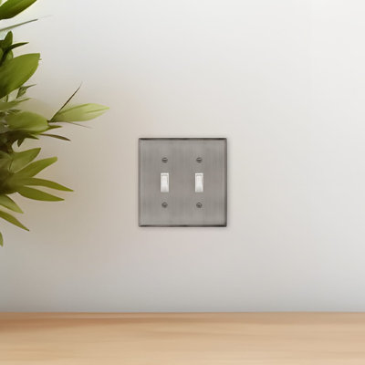 New York 2-Gang Toggle Light Switch Wall Plate