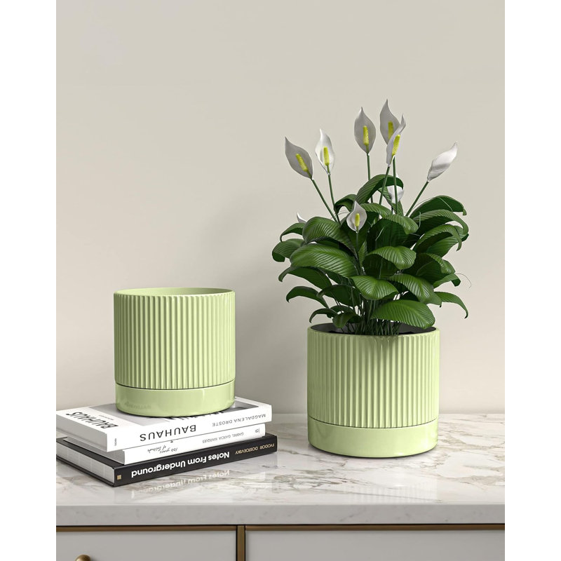 Pot 7,3 "en céramique avec trou de drainage et soucoupe vert