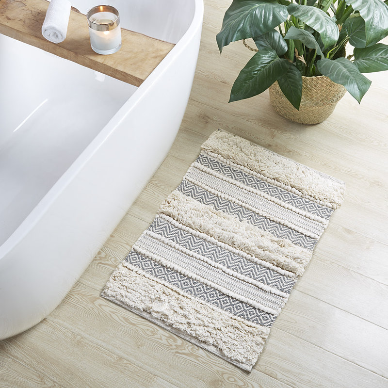 Tapis pour salle de bain à rayures tissées 20 x 32 po, Blanc