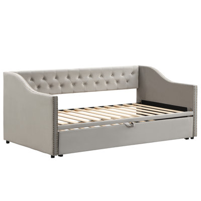 Upholstered Daybed With Pull-Out Trundle Bed