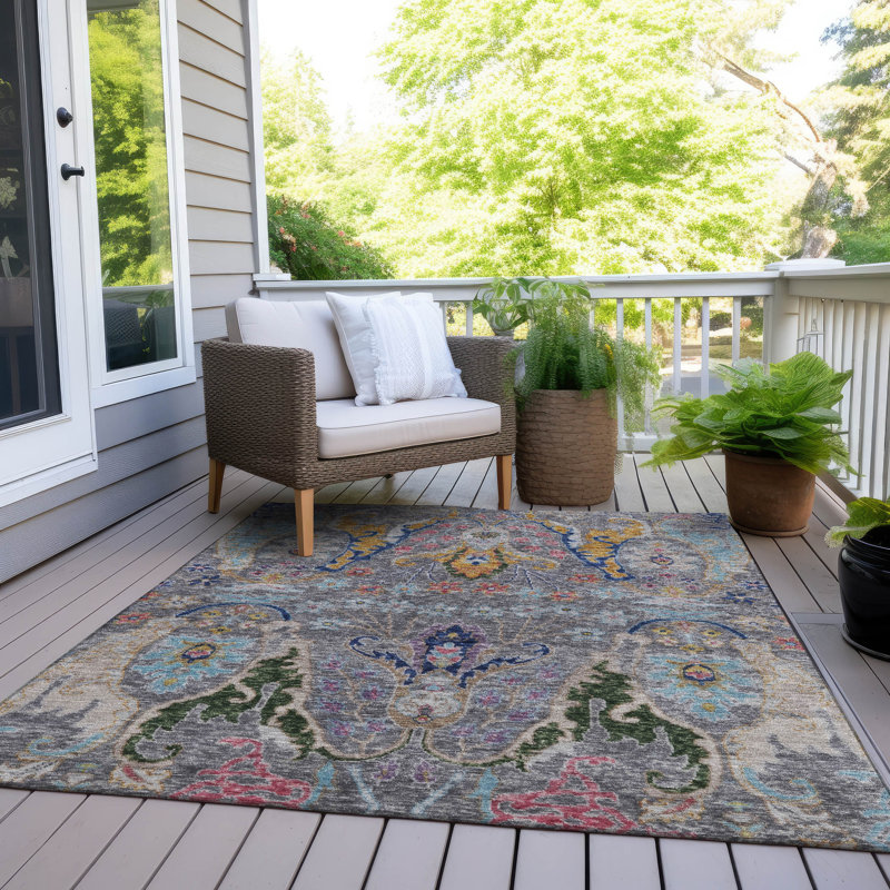 Tapis intérieur / extérieur gris lavable à la machine Xhevrie, Rectangle 10 pi x 14 pi