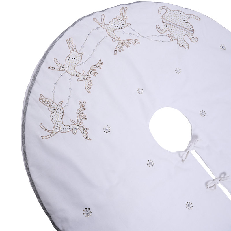 Anngela Tree Skirt
