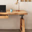 Bureau rectangulaire en bois massif brun avec 1 tiroir-108201452
