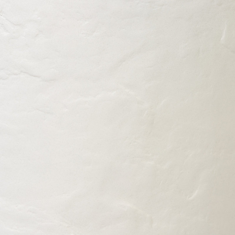Jardinière Sighwarth - Béton blanc texturé, H 18 po x l 18 po x P 18 po