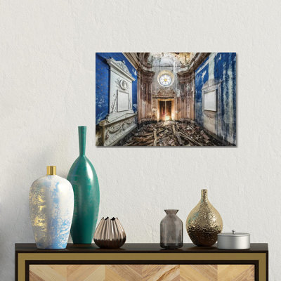 A Splash Of Blue by Simon Yeung - No Frame Gallery-Wrapped Canvas Giclée on Canvas