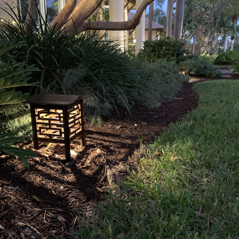 Low Voltage Integrated LED Metal Pathway Light, Brown