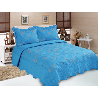 Darley Polyester Floral Quilt