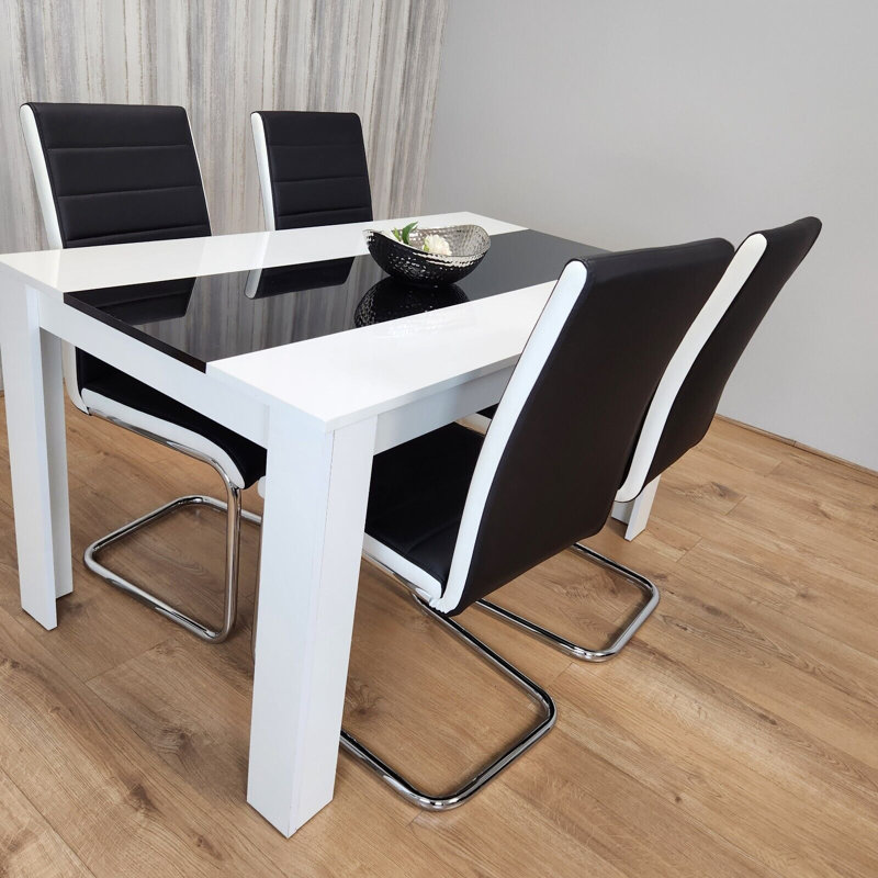 Ariyelle 4 - Person Dining Set