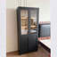 Armoire vitrée avec portes en verre