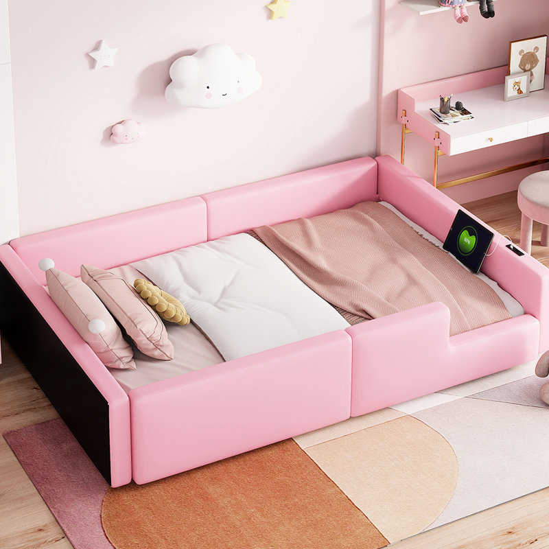 Lit plateforme simple rose rembourré avec garde-corps et support souple de type C, confortable pour la lecture au lit, fiable