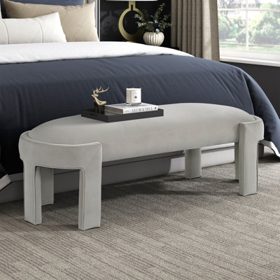Banc rembourré élégant en velours taupe avec siège rembourré en mousse et tissu luxueux Comfort Home Furniture 1pc