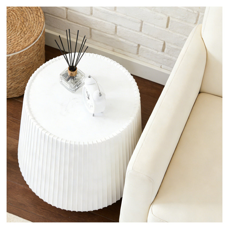 Table d'appoint, Blanc