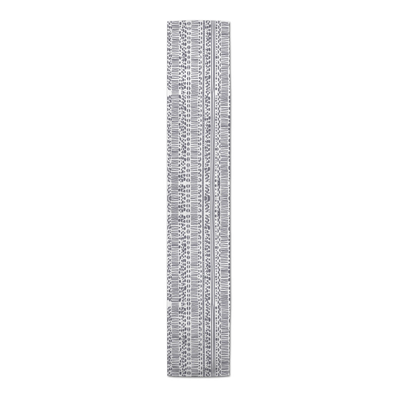 Chemin de table Foran, 72 po x 16 po, Gris foncé