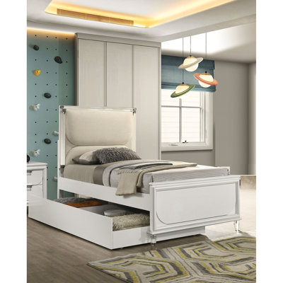 Structure de lit double blanc perle de style contemporain, bois avec tête de lit à DEL et détails en bois d'ingénierie en bois d'hévéa massif, ornements