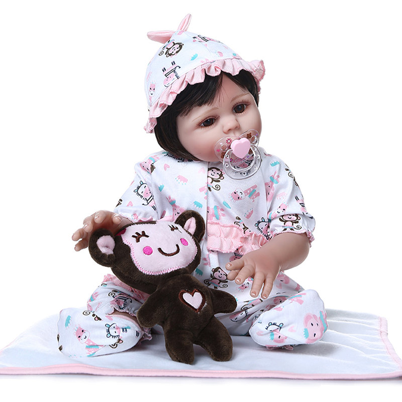 Poupée en silicone pour fille