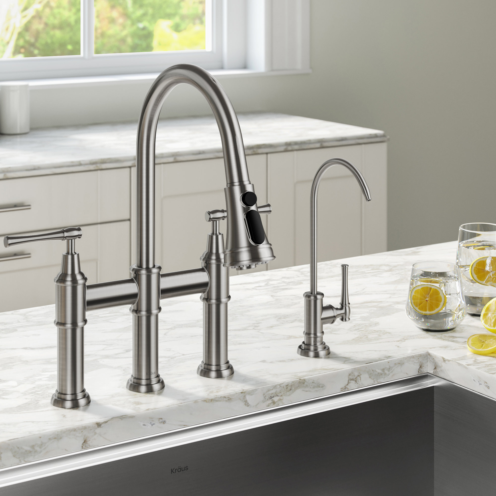KRAUS Allyn Transitional Bridge Kitchen Faucet with Pull-Down Sprayhead ...