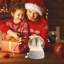 Boule à neige musicale de Noël avec bonhomme de neige, lumières DEL et musique - Boule à eau festive avec base tricotée, décoration intérieure et cadeaux de Noël