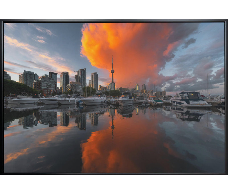 Brûler à Toronto-Art mural, Ne s’applique pas, H 47 po x l 36,5 po, Impression sans cadre