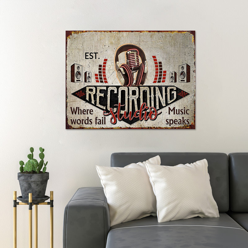 Un microphone dans un studio d'enregistrement - Studio d'enregistrement où les mots tombent, la musique parle - 1 pièce, reproduction d'art graphique sur toile tendue