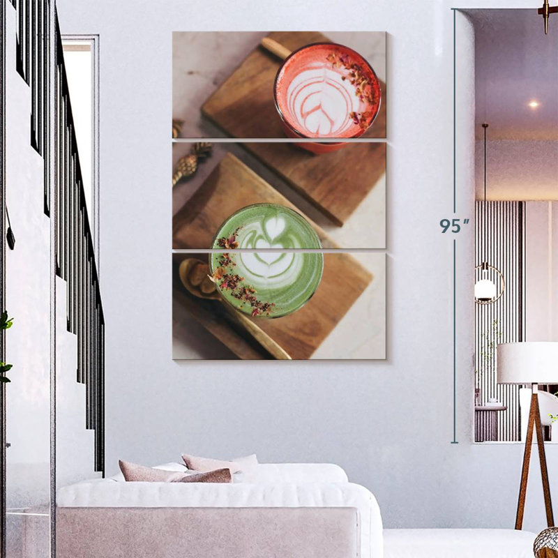 Yarlin Lattes, 32" H x 20" W