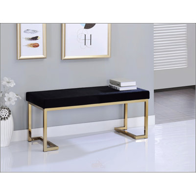 Banc en tissu noir Boice avec finition champagne, élégant et confortable pour toute pièce