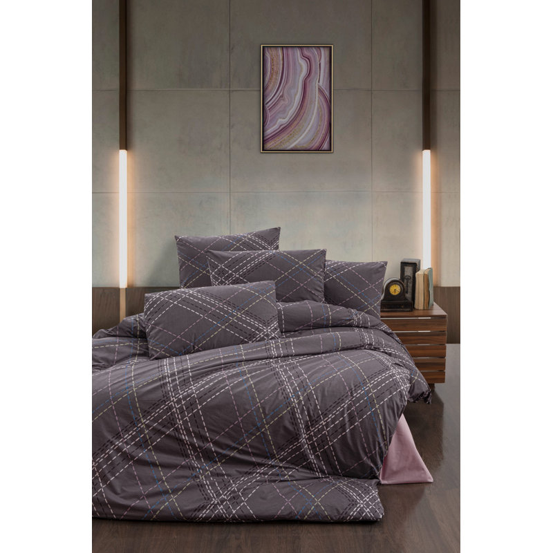 100% Cotton Ranforce Single Quilt Cover Set, Plum & Red with Green Accents | Duvet Cover 63.0 x 86.6 in, Flat Sheet 63.0 x 94.5 in, Pillowcase 19.7 x 27.6 in | 145 Thread Count, Button Closure, Machine Washable
