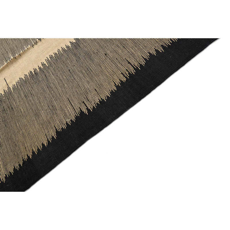 Tapis noir Newsom
