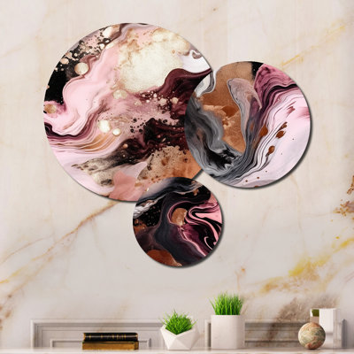 Abstract Wall Decor on Metal