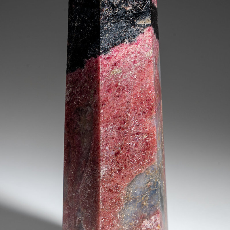 Véritable pointe rubis polie de Madagascar (1,6 lb)