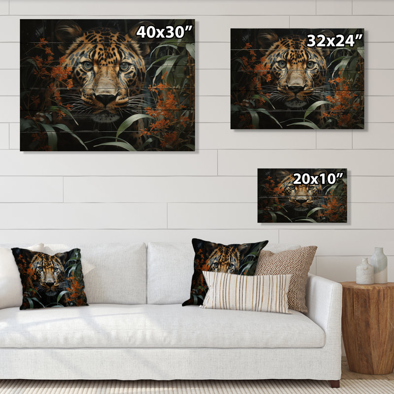 Léopard silencieux, tige II sur bois, H 10 po x l 20 po x P 0,78 po