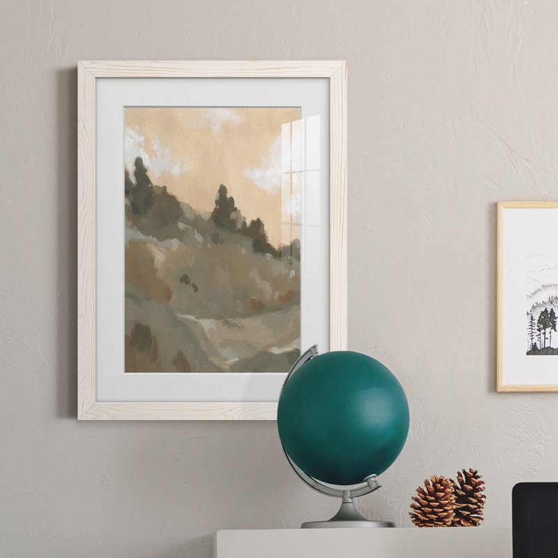Hillside Walking Path II - peinture encadrée, H 24 po x l 20 po x P 1 po, Cadre blanc
