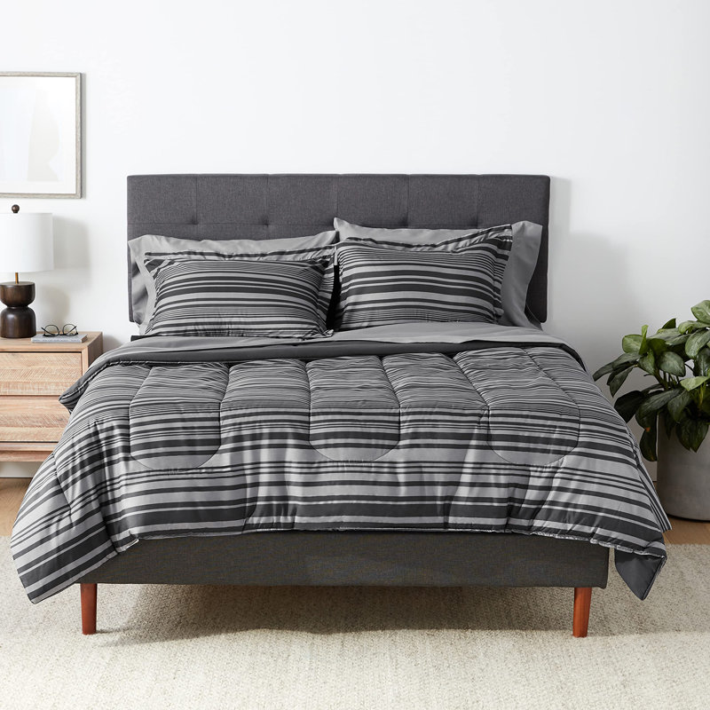 Ensemble d'édredon double / grand avec draps, literie 5 pièces à rayures grises Calvin, lit léger en microfibre