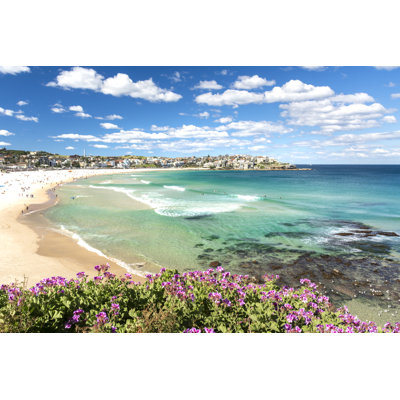 " Bondi Beach " by Ruglig