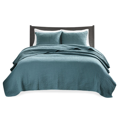 3 Piece Full/queen Quilt In Teal - Microfiber, Cotton Filled, Reversible, Pick Stitch , Creates Peaceful Bedroom, Includes And 2 Shams For Microfiber With Fill, Channel Quilt, Decorates
