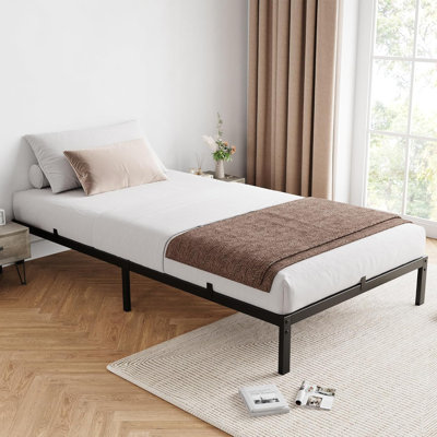 Structure de lit plateforme simple en métal, profil bas de 10 po, acier robuste, rangement sous le lit, sans sommier