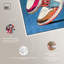 Sneaker sur toile bleue, art mural Sneaker par Art Remedy, cadre blanc, 10 x 15-770658814-770658810