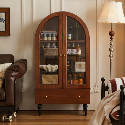 Vitrines en bois brun massif
