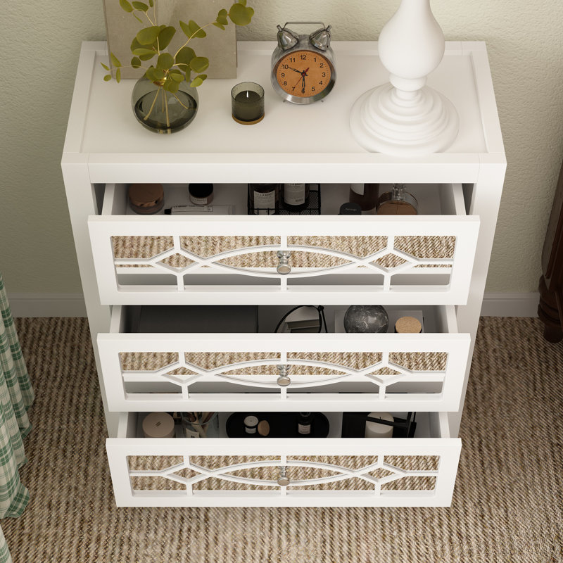 26 " W 3 - Drawer Dresser, White