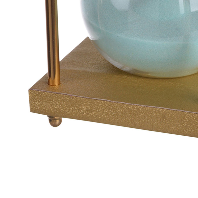 Abstract Hourglass