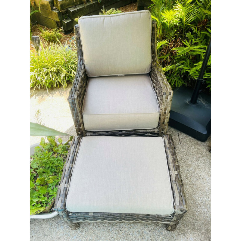 Torrence Outdoor Swivel Lounge Chair