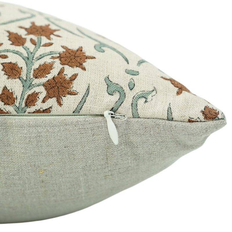 Housse de coussin à motif floral imprimé à la main Fabividine, brun, Vishal, Carrée, H 24 po x l 24 po
