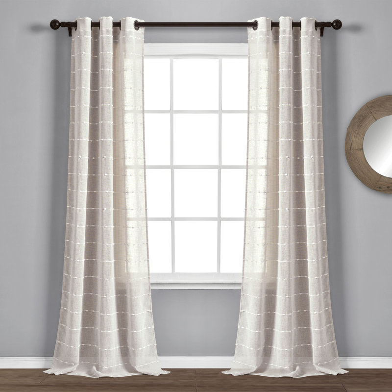 Paire de rideaux transparents , L 38 po x L 120 po, Beige