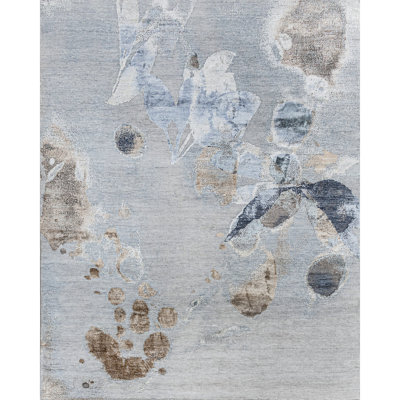 Abstract Area Rug in Light Blue/Light Gray/Gold