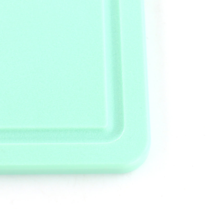 18x13 Inch Plastic Cutting Board
