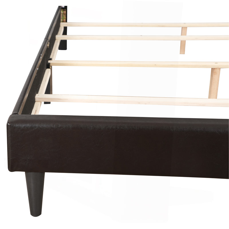 Inviting Full Bed With Casual Charm